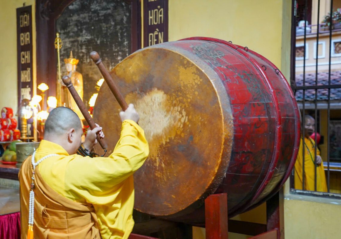 Hà Nội: Chuông trống Bát Nhã vang lên từ Trụ sở TƯGH và 18 Hạ trường – đồng loạt khai đàn Pháp hội Dược Sư cầu nguyện quốc thái dân an