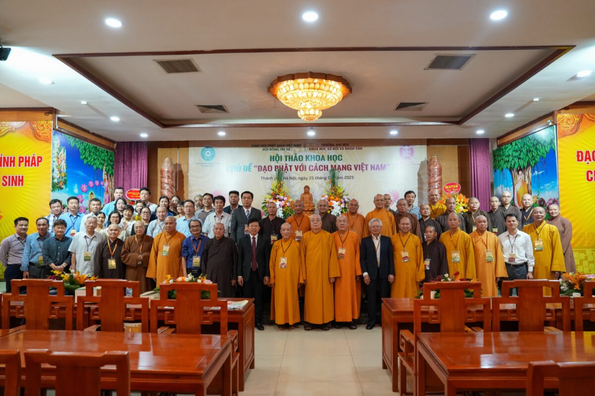 Hội thảo Khoa học chủ đề “Đạo Phật với Cách mạng Việt Nam” tại chùa Quán Sứ