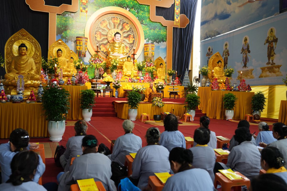 Bài giảng “Bệnh tật và Chữa lành” của TT Thích Giác Hiệp mở rộng góc nhìn y và đạo tại ngày thứ 5 Pháp hội Dược Sư XX