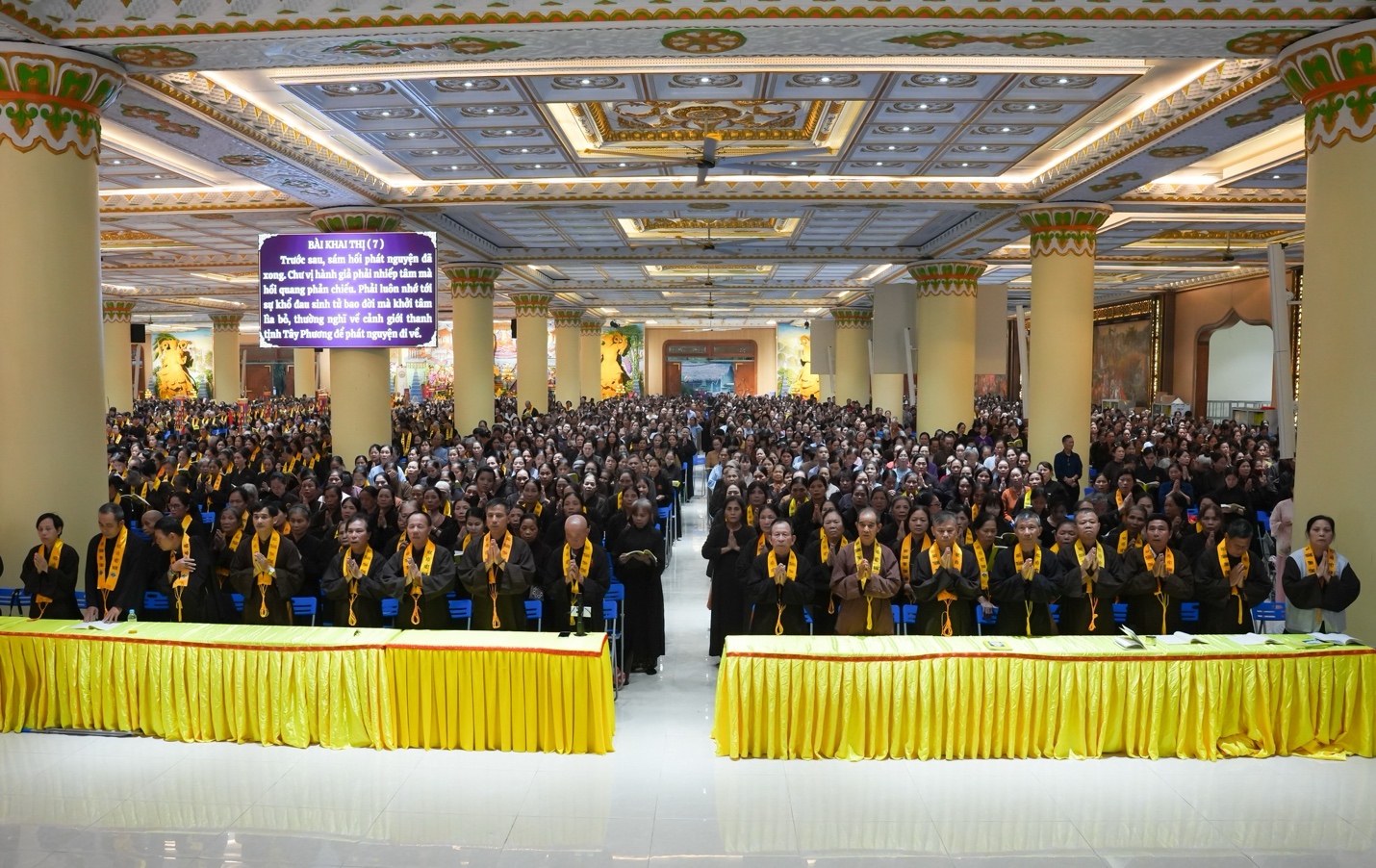 Có thể là hình ảnh về văn bản