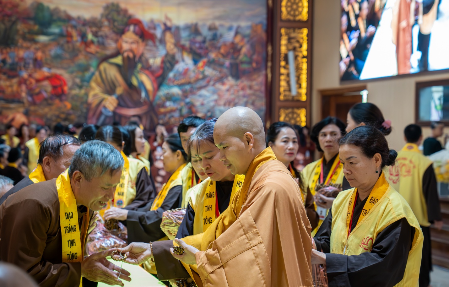 D:\PSTD\16.11 Phap hoi Quán Âm Tam Thời Hệ Niệm\20_11\DSC09337-Enhanced-NR.jpg