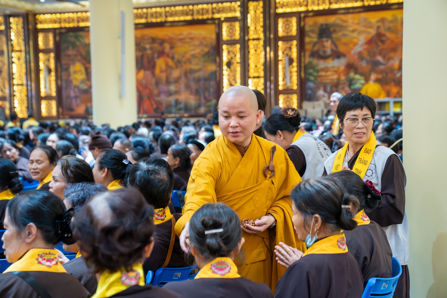 D:\PSTD\16.11 Phap hoi Quán Âm Tam Thời Hệ Niệm\20_11\DSC09362-Enhanced-NR.jpg