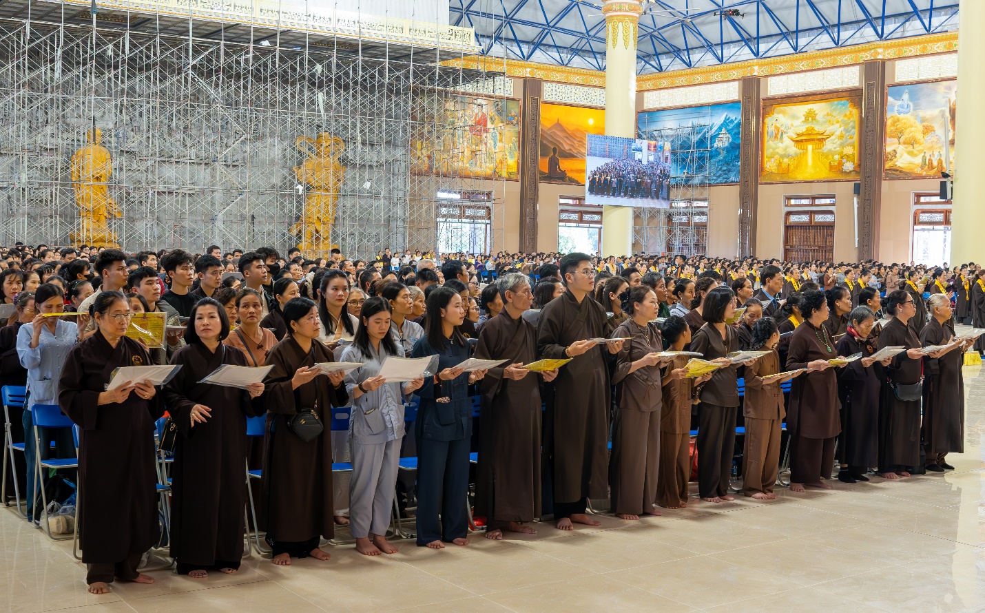 D:\PSTD\16.11 Phap hoi Quán Âm Tam Thời Hệ Niệm\drive-download-20251117T025604Z-1-001\SON00335-Enhanced-NR.jpg