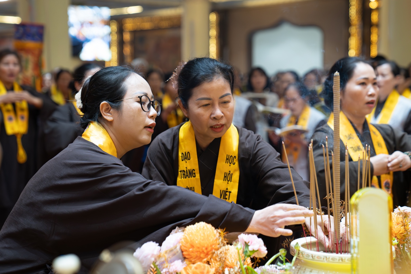 D:\PSTD\16.11 Phap hoi Quán Âm Tam Thời Hệ Niệm\drive-download-20251117T025604Z-1-001\DSC09587-Enhanced-NR.jpg