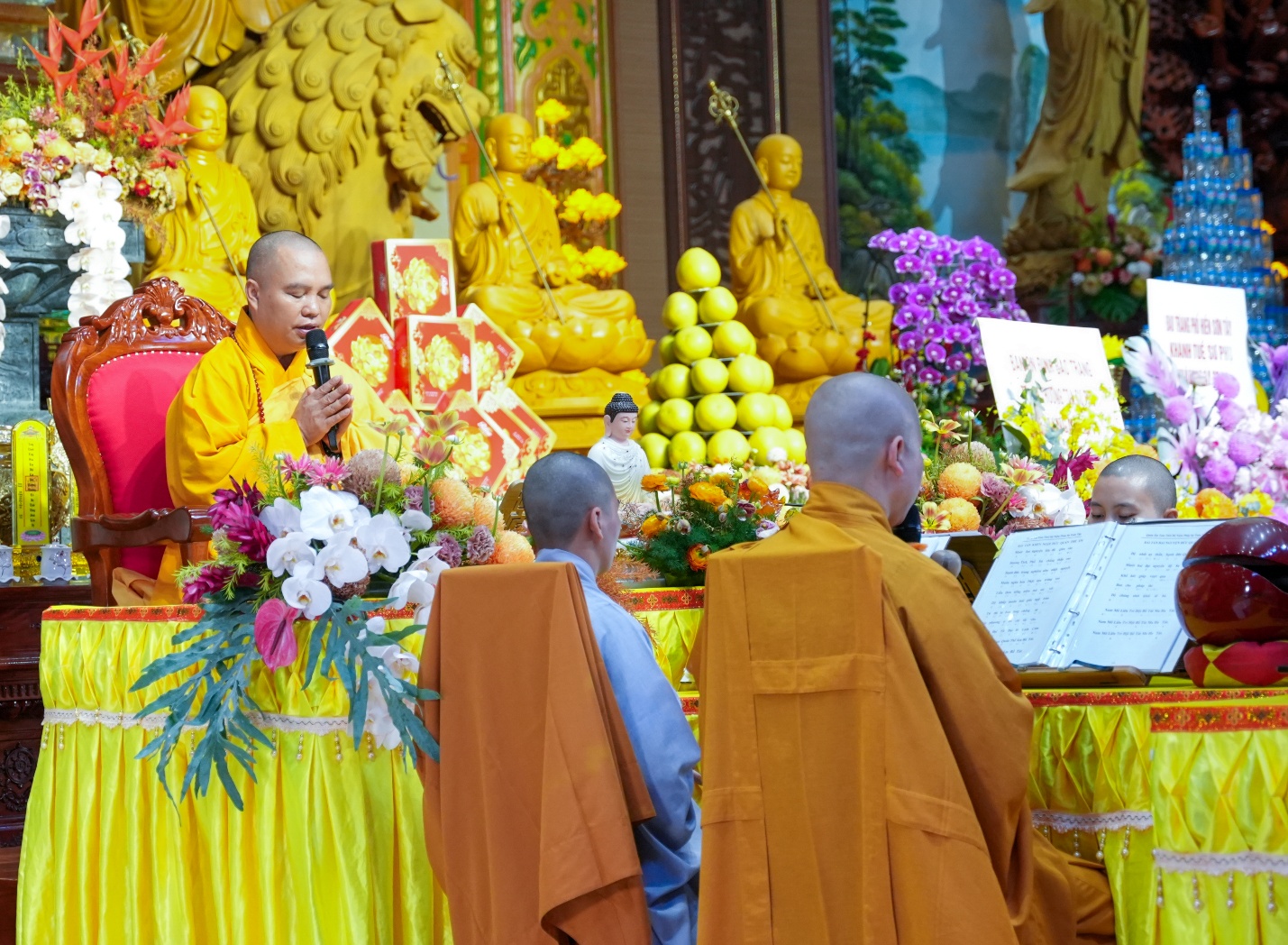 D:\PSTD\16.11 Phap hoi Quán Âm Tam Thời Hệ Niệm\drive-download-20251117T025604Z-1-001\SON00424.jpg