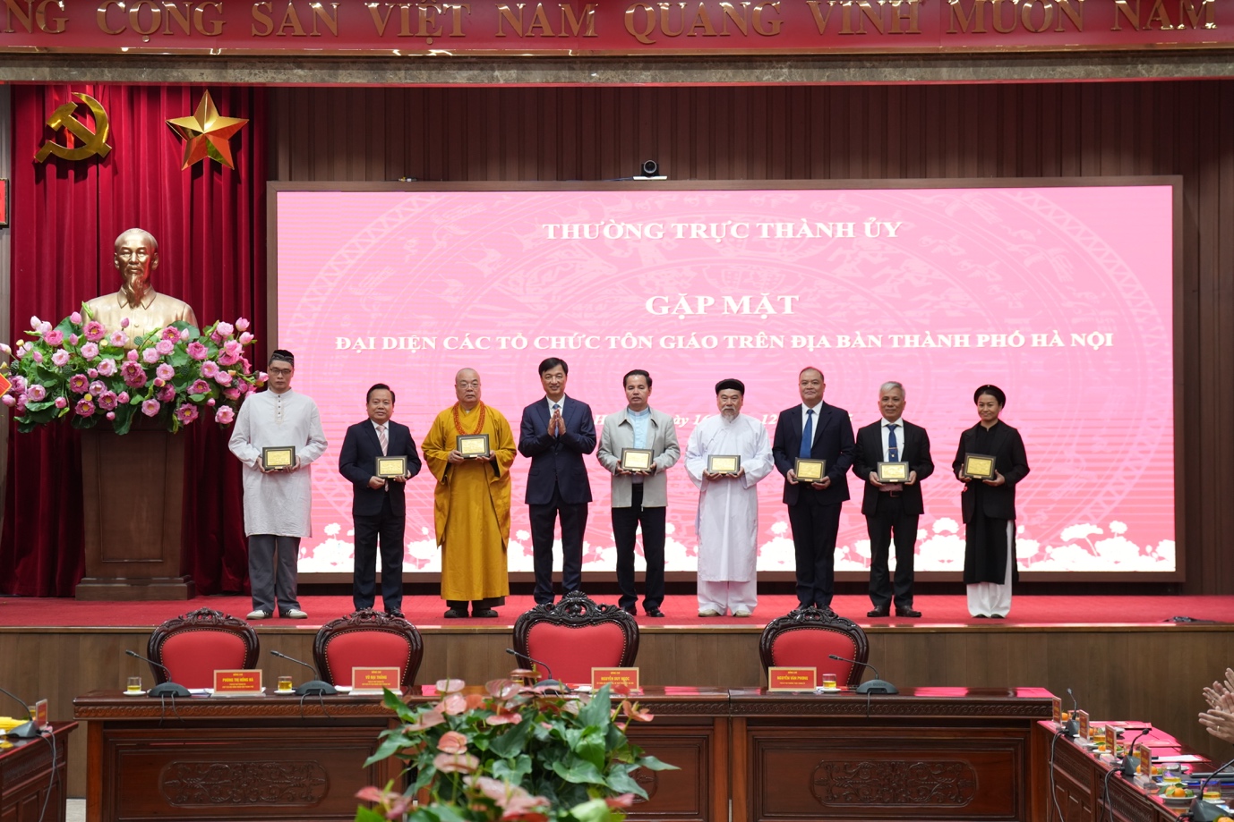 Gặp mặt đại diện các tổ chức tôn giáo trên địa bàn thành phố Hà Nội插图3