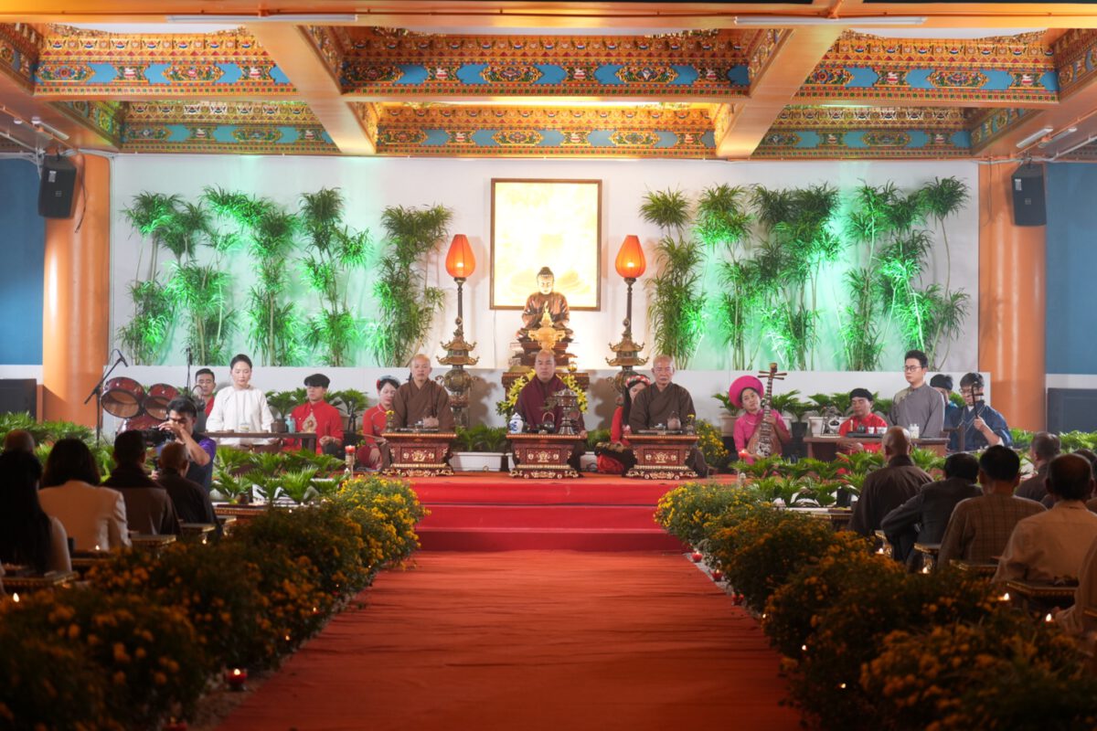 Thiền trà tri ân – Nơi tâm được soi chiếu qua từng giọt trà