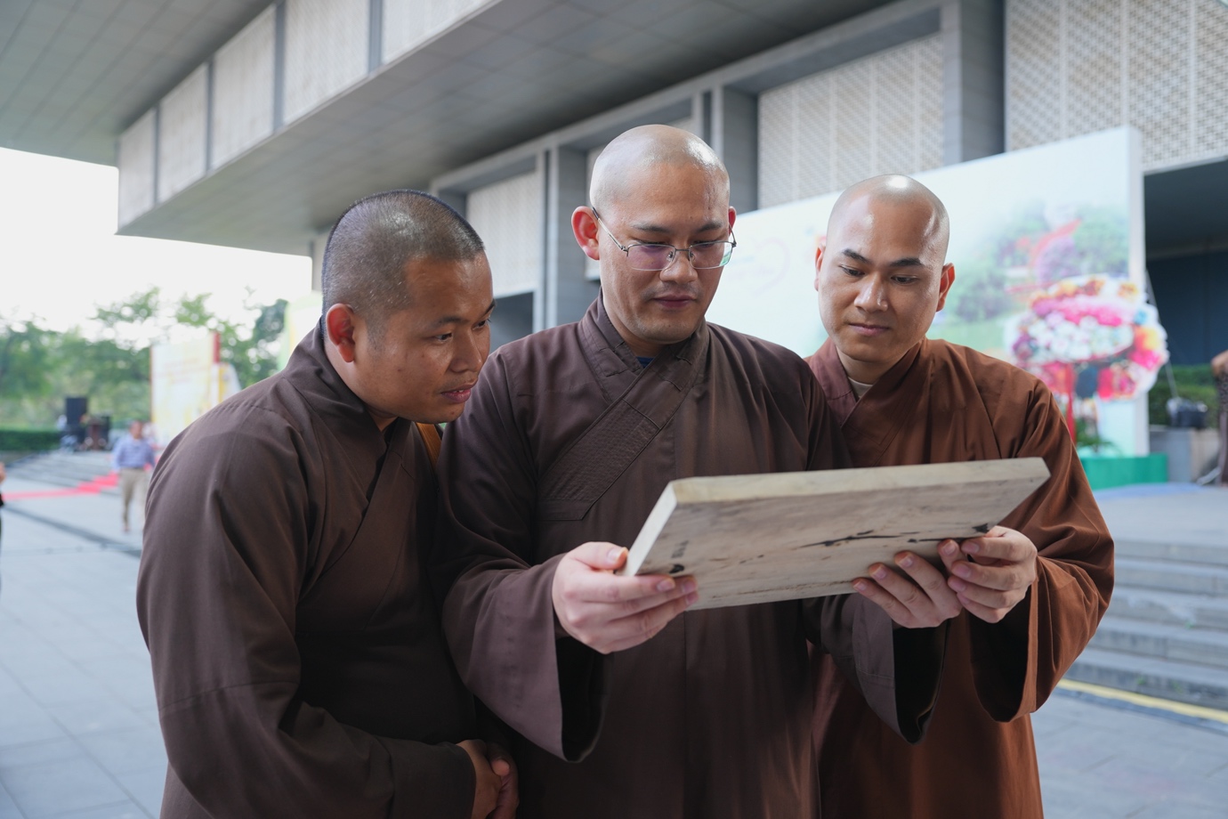 Nhiều hoạt động đặc sắc trong chương trình tổng kết 5 năm triển khai cuộc vận động “Văn minh, tiết kiệm tại các cơ sở tự viện Phật giáo Thủ đô Hà Nội”插图14