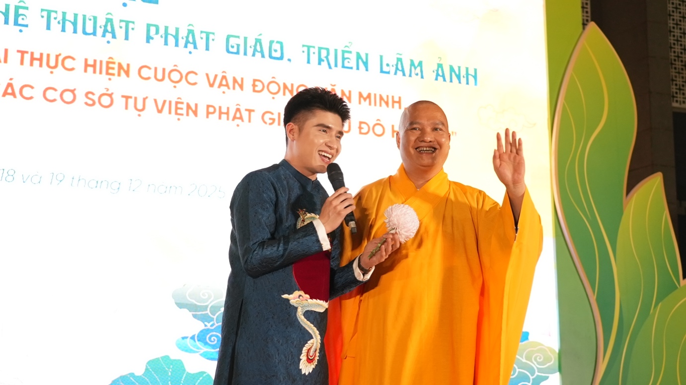 Nhiều hoạt động đặc sắc trong chương trình tổng kết 5 năm triển khai cuộc vận động “Văn minh, tiết kiệm tại các cơ sở tự viện Phật giáo Thủ đô Hà Nội”插图17