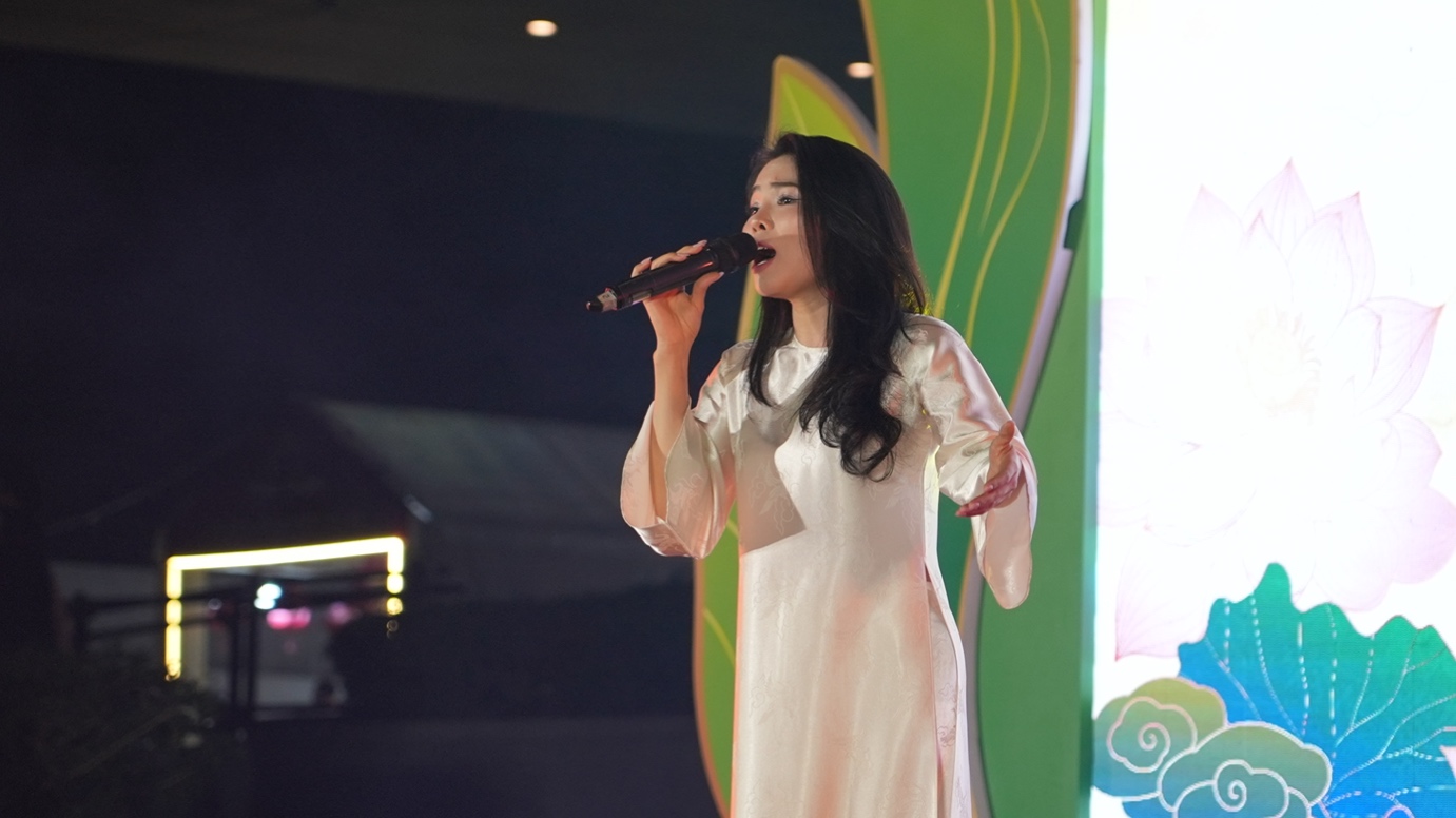 Nhiều hoạt động đặc sắc trong chương trình tổng kết 5 năm triển khai cuộc vận động “Văn minh, tiết kiệm tại các cơ sở tự viện Phật giáo Thủ đô Hà Nội”插图18