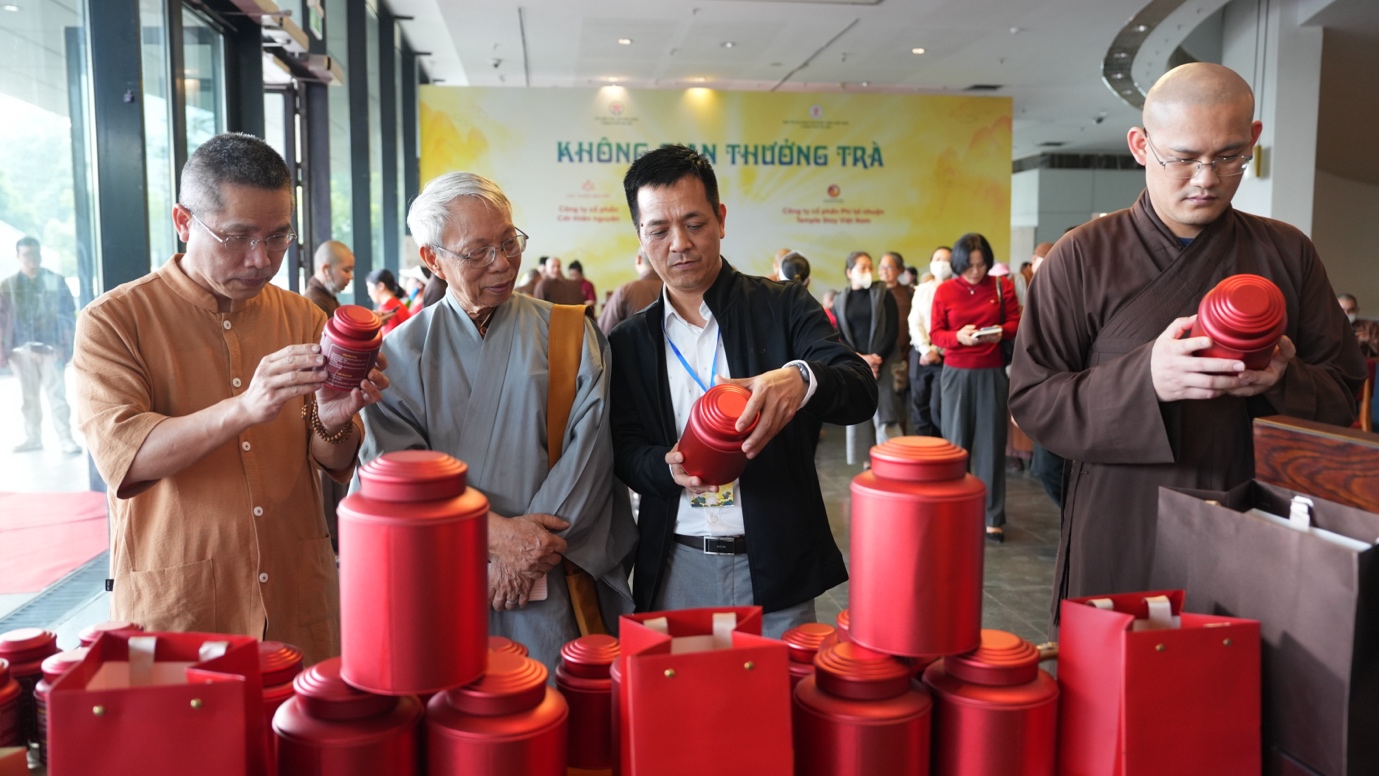 Nhiều hoạt động đặc sắc trong chương trình tổng kết 5 năm triển khai cuộc vận động “Văn minh, tiết kiệm tại các cơ sở tự viện Phật giáo Thủ đô Hà Nội”插图27