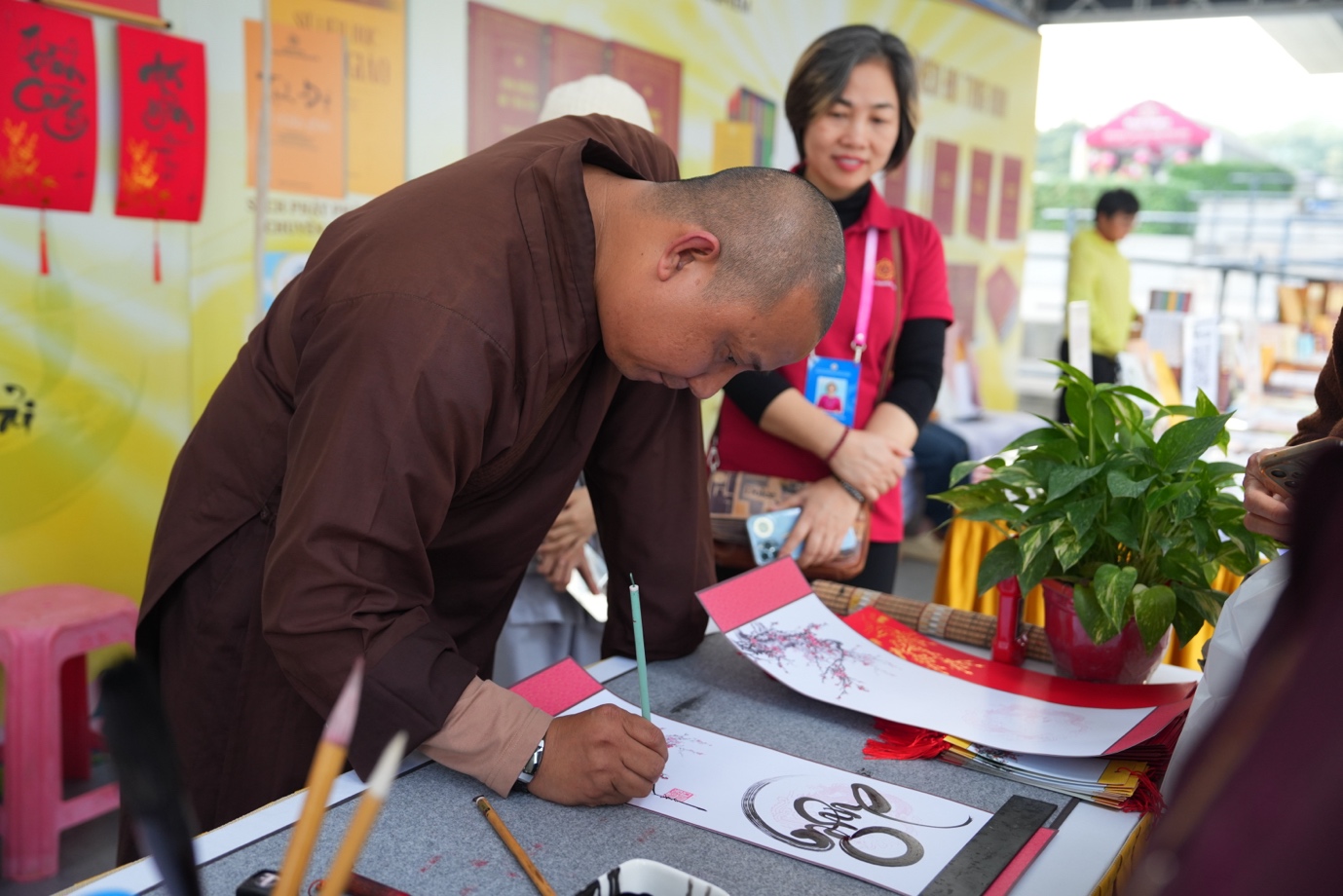 Nhiều hoạt động đặc sắc trong chương trình tổng kết 5 năm triển khai cuộc vận động “Văn minh, tiết kiệm tại các cơ sở tự viện Phật giáo Thủ đô Hà Nội”插图42