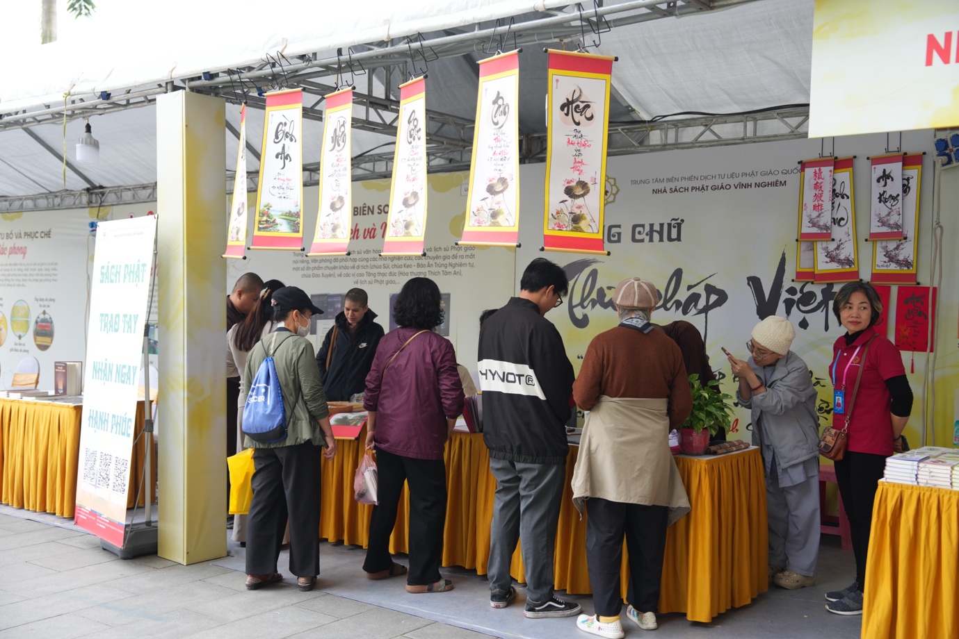 Nhiều hoạt động đặc sắc trong chương trình tổng kết 5 năm triển khai cuộc vận động “Văn minh, tiết kiệm tại các cơ sở tự viện Phật giáo Thủ đô Hà Nội”插图43