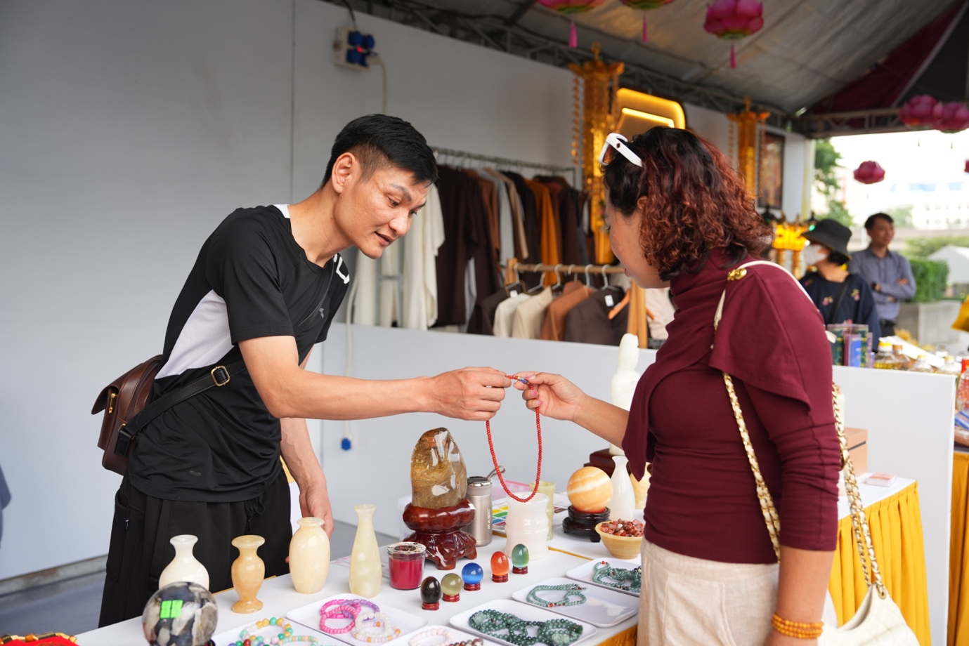 Nhiều hoạt động đặc sắc trong chương trình tổng kết 5 năm triển khai cuộc vận động “Văn minh, tiết kiệm tại các cơ sở tự viện Phật giáo Thủ đô Hà Nội”插图46