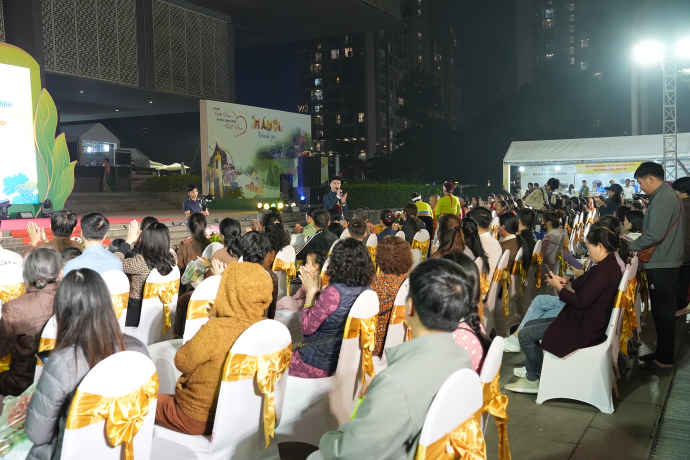 Nhiều hoạt động đặc sắc trong chương trình tổng kết 5 năm triển khai cuộc vận động “Văn minh, tiết kiệm tại các cơ sở tự viện Phật giáo Thủ đô Hà Nội”插图52