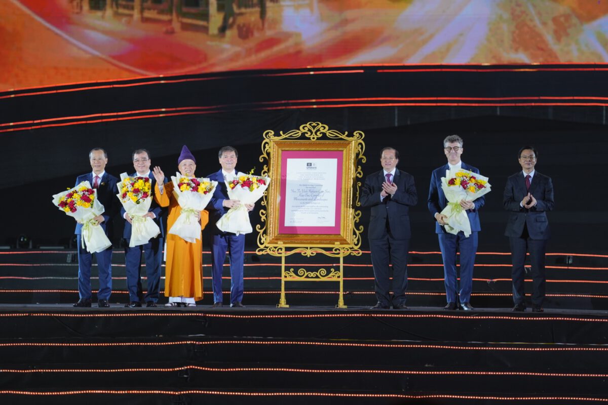 Quần thể di tích Yên Tử - Vĩnh Nghiêm - Côn Sơn, Kiếp Bạc đón nhận bằng Di sản văn hóa thế giới