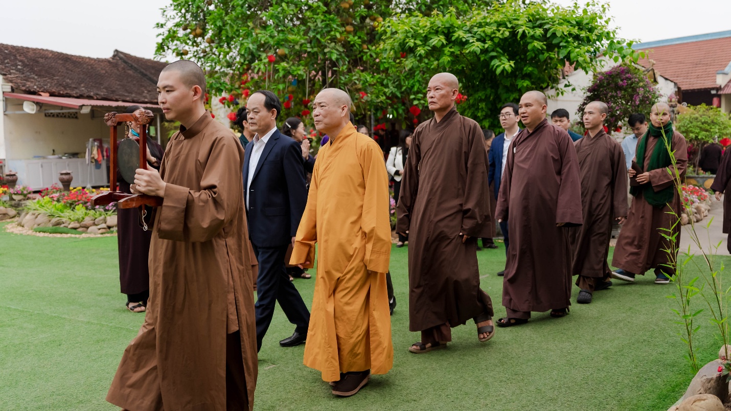 C:\Users\admin\Downloads\ANH TIN 5.3\DSC00632.jpg