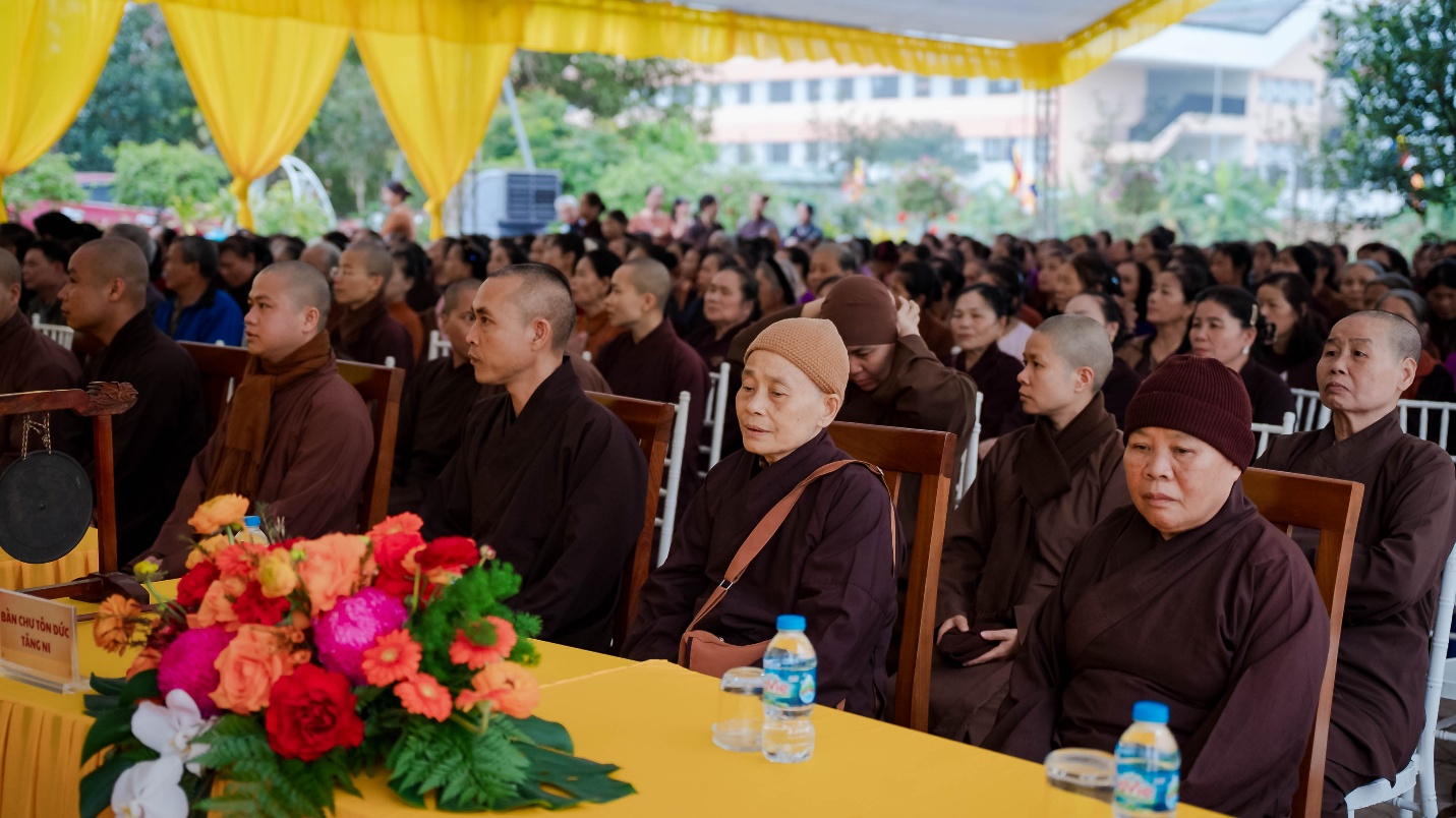 C:\Users\admin\Downloads\ANH TIN 5.3\DSC00653.jpg