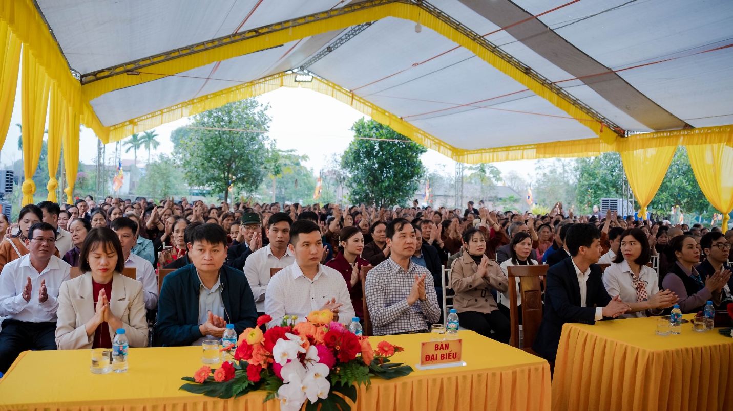 C:\Users\admin\Downloads\ANH TIN 5.3\DSC00700.jpg