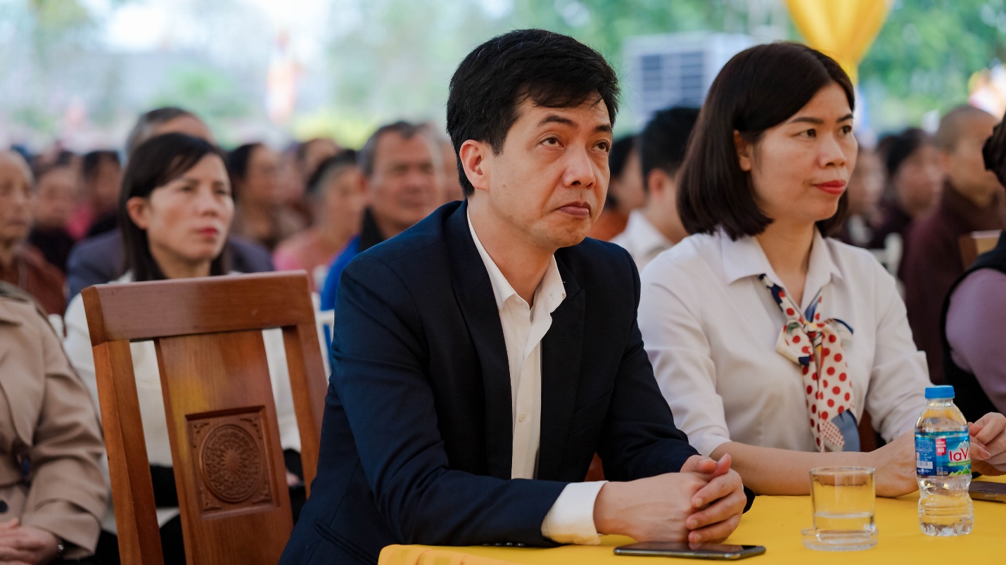 C:\Users\admin\Downloads\ANH TIN 5.3\DSC00837.jpg