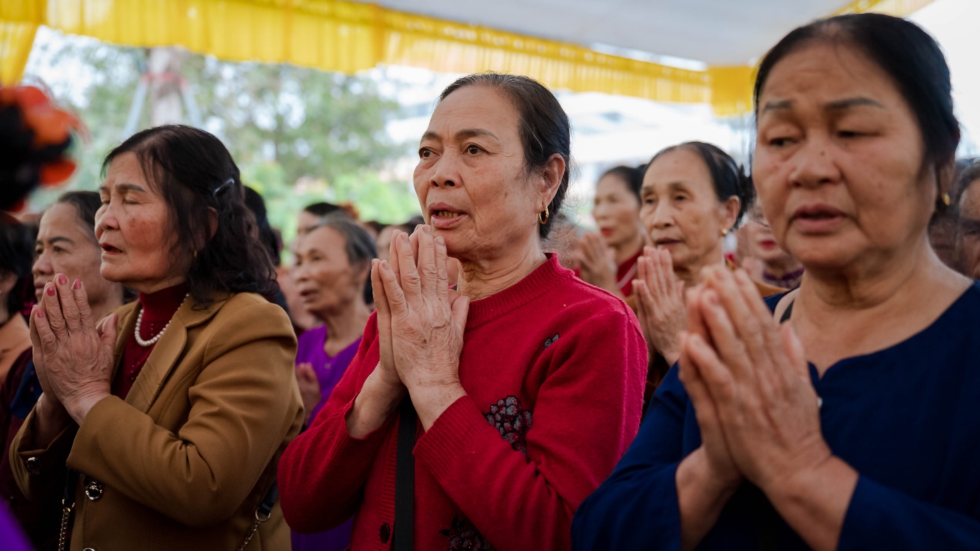 C:\Users\admin\Downloads\ANH TIN 5.3\DSC00879.jpg