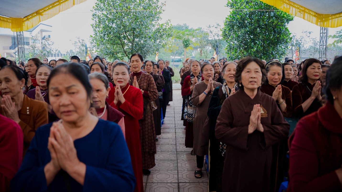 C:\Users\admin\Downloads\ANH TIN 5.3\DSC00882.jpg