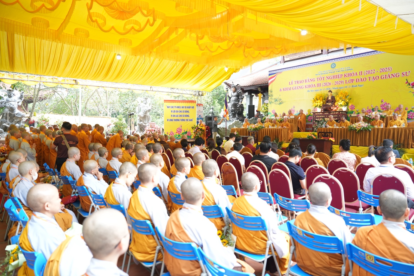 Hà Nội: Lễ Tốt nghiệp Khóa II (2022 - 2025) và Khai giảng Khóa III (2026 - 2029) Lớp Cao cấp Giảng sư