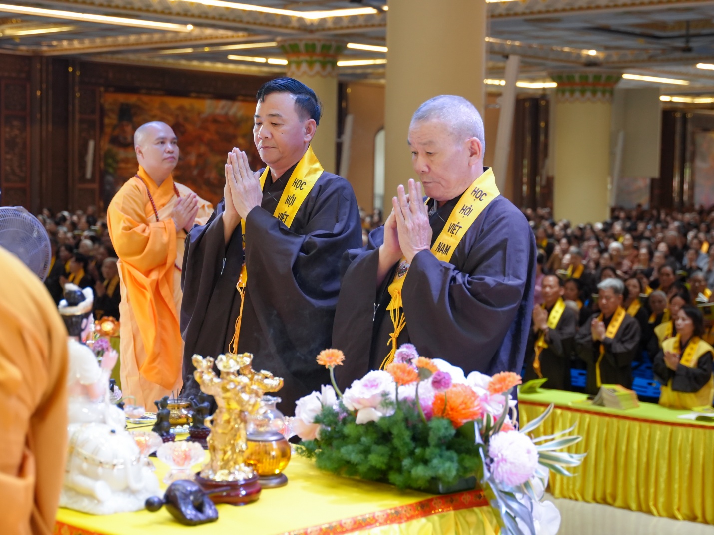 D:\PSTD\2026\24.4 Chua Khai Nguyen\Chiều-20260424T132318Z-3-001\Chiều\SON00035.jpg