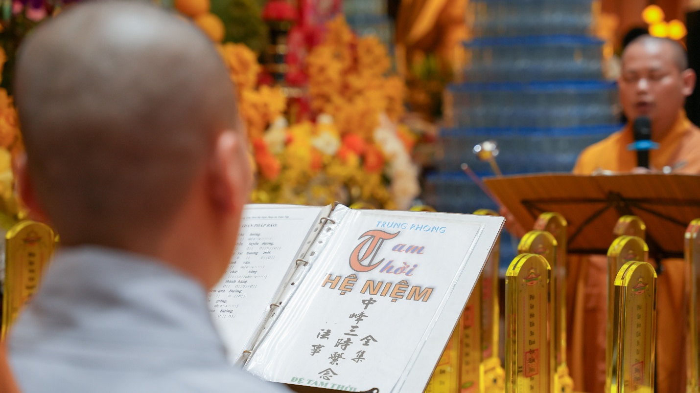 D:\PSTD\2026\24.4 Chua Khai Nguyen\Chiều-20260424T132318Z-3-001\Chiều\SON00336.jpg