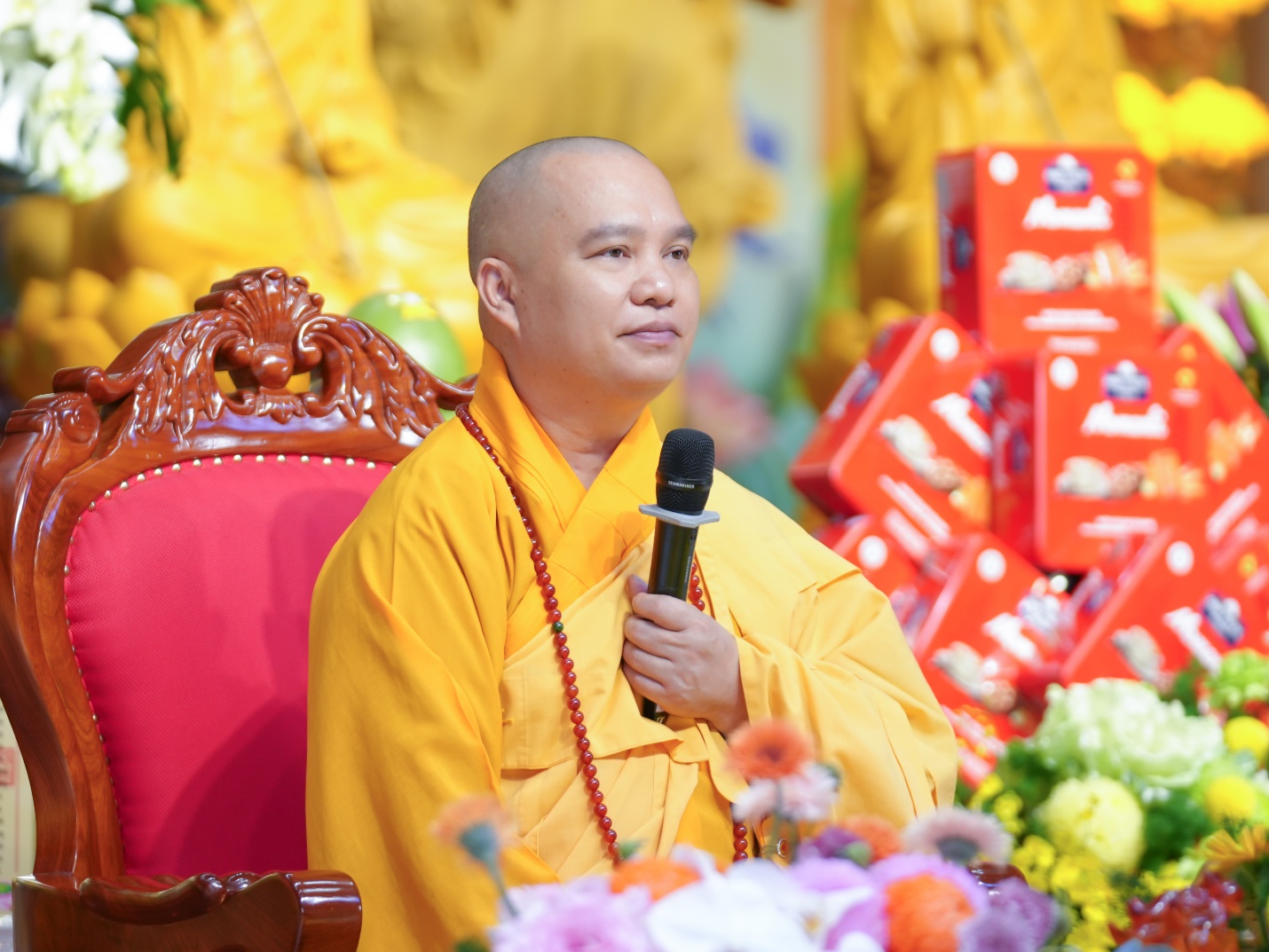 D:\PSTD\2026\24.4 Chua Khai Nguyen\Sáng-20260424T132206Z-3-001\Sáng\SON00051.jpg