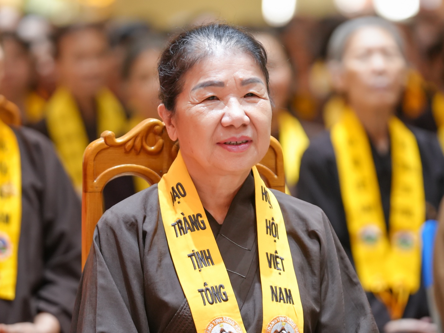 D:\PSTD\2026\24.4 Chua Khai Nguyen\Sáng-20260424T132206Z-3-001\Sáng\SON00080.jpg