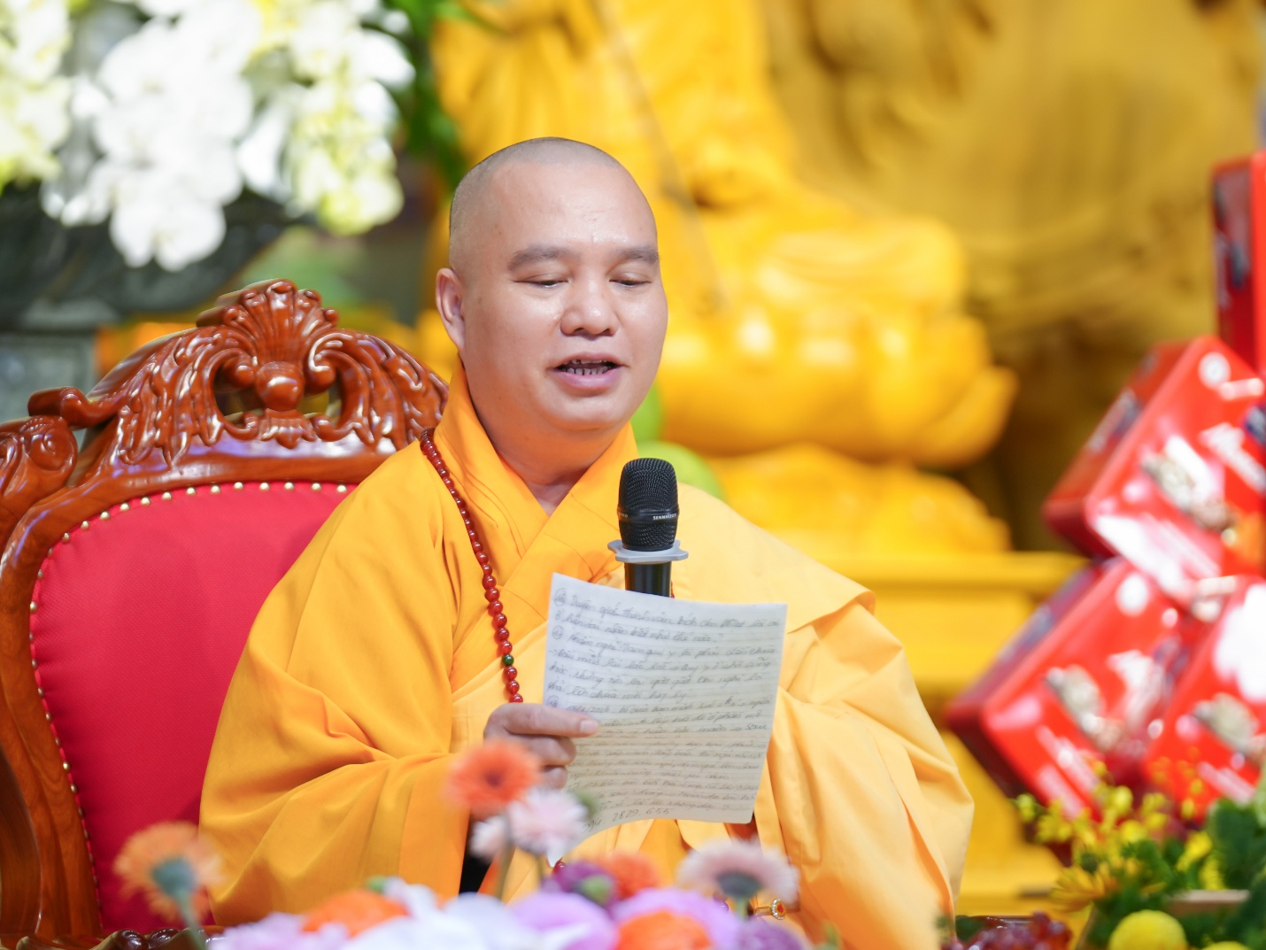 D:\PSTD\2026\24.4 Chua Khai Nguyen\Sáng-20260424T132206Z-3-001\Sáng\SON00076.jpg