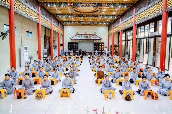 Thanh Hóa: Khóa tu “Một ngày an lạc” nhân dịp Tết Thanh Minh lan tỏa giá trị an lạc giữa đời sống hiện đại