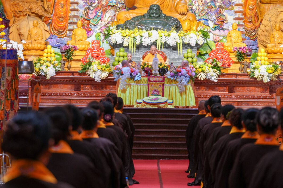 Hành trình nhất tâm: Pháp hội Trung Phong Tam Thời Hệ Niệm viên mãn tại chùa Khai Nguyên