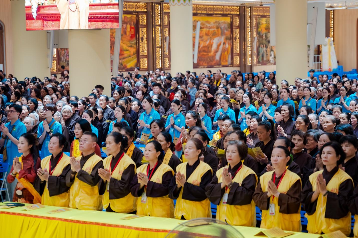 D:\PSTD\2026\1705 Lễ Phật Đản Chùa Khai Nguyên\SON00037-Enhanced-NR.jpg