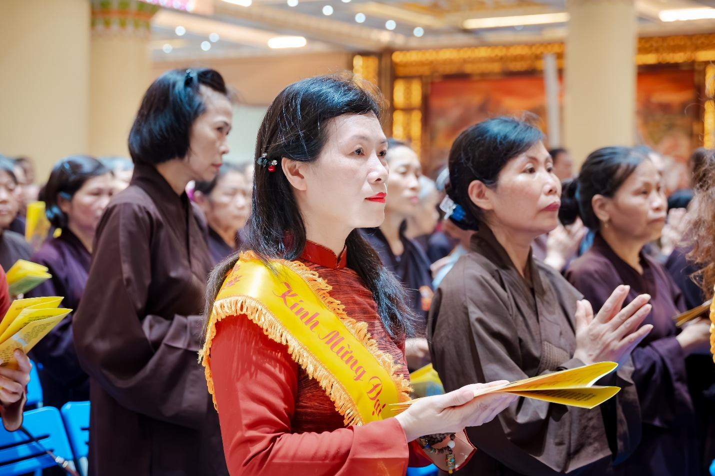 D:\PSTD\2026\1705 Lễ Phật Đản Chùa Khai Nguyên\SON00044-Enhanced-NR.jpg