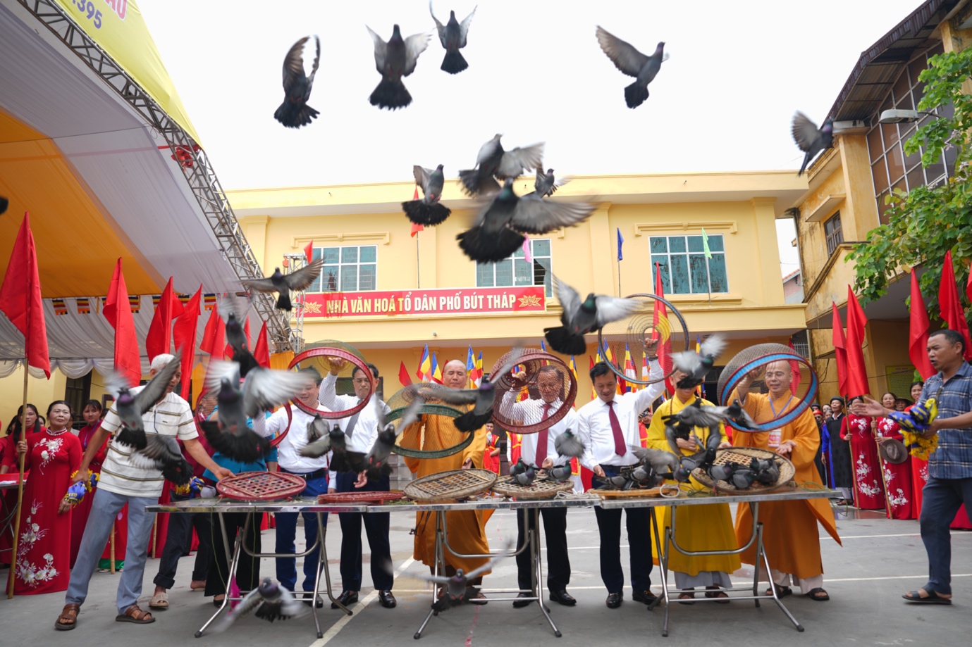 Bắc Ninh: Khai hội Di tích lịch sử quốc gia đặc biệt chùa Bút Tháp
