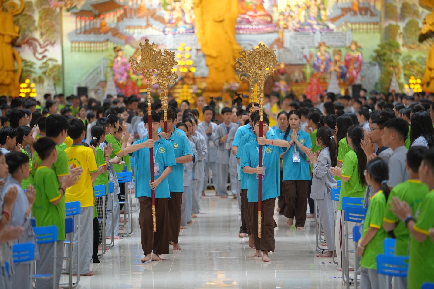 E:\Phat su Thu Do\27.6\Anh chon\Sang\TOA08125.JPG