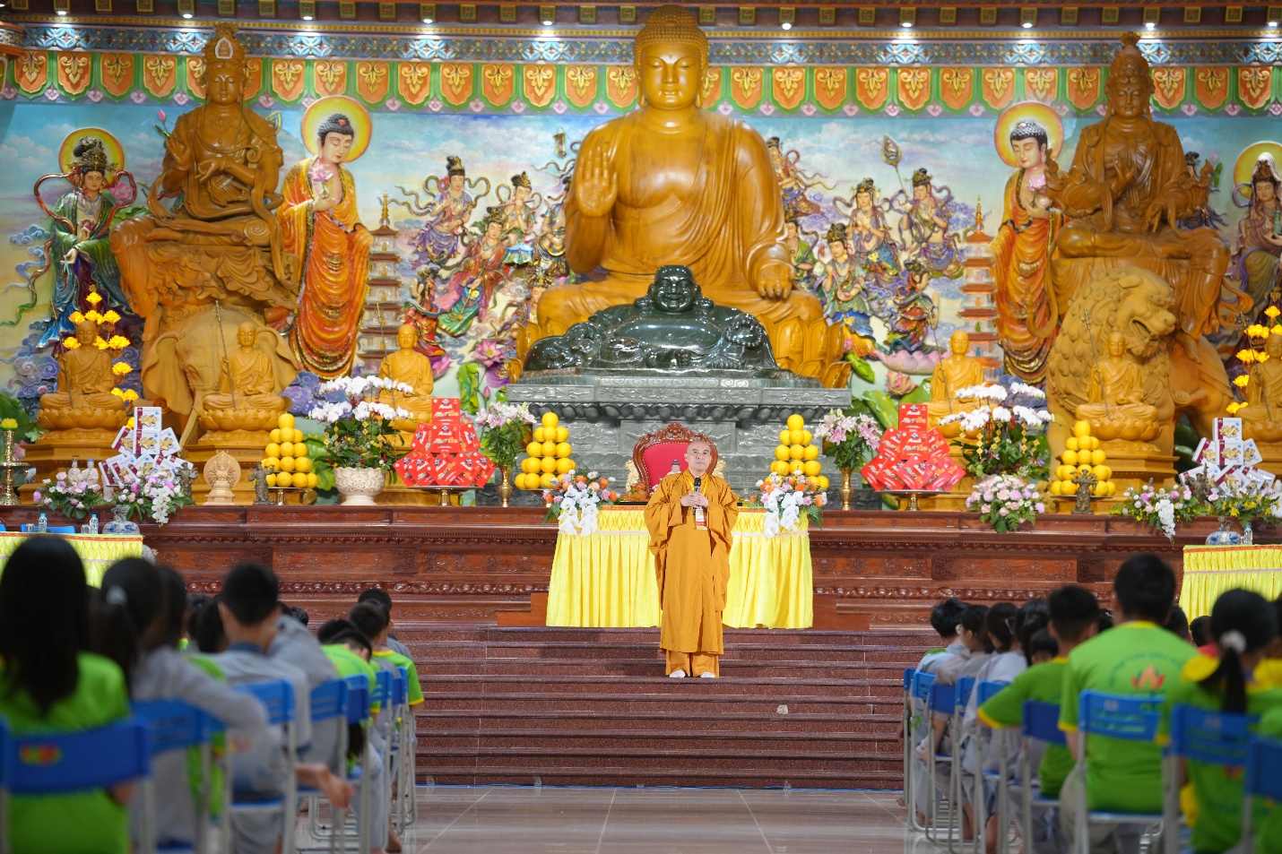 E:\Phat su Thu Do\27.6\Anh chon\Sang\TOA08218.JPG