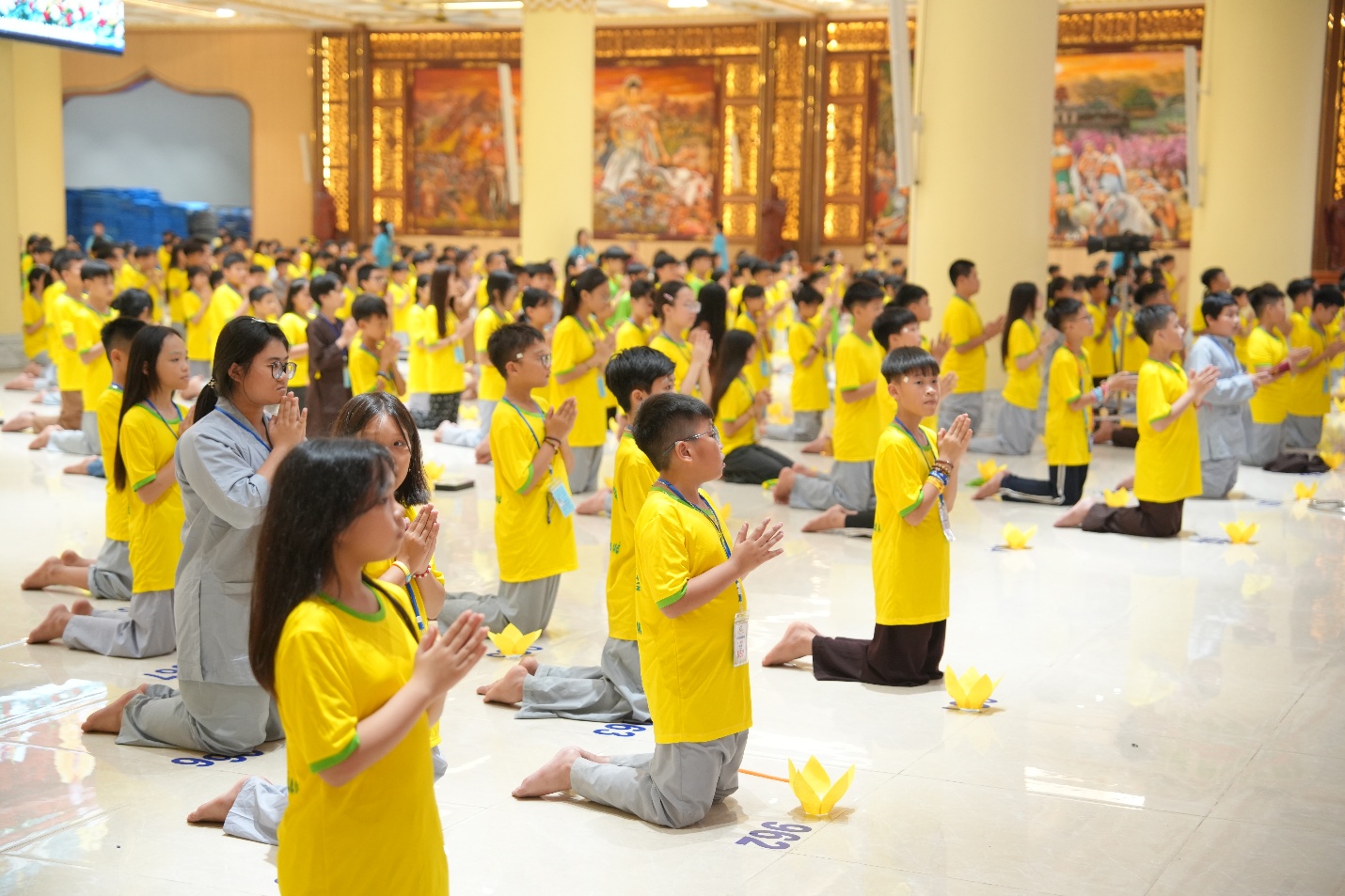 E:\Phat su Thu Do\27.6\Anh chon\Toi\CAN00256.JPG