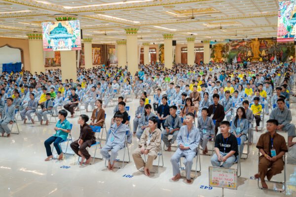 Chùa Khai Nguyên: Tiếp nối ngày thứ 3 khóa tu mùa hè "Thắp sáng niềm tin" lần thứ X với nhiều hoạt động ý nghĩa