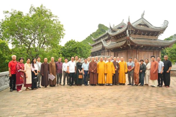 Ban Văn hóa TW GHPGVN làm việc với đại diện chùa Tam Chúc chuẩn bị chương trình kỷ niệm 45 năm thành lập Ban