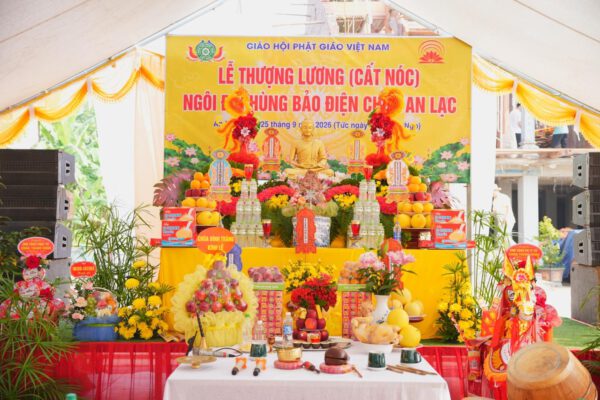 Chùa An Lạc tổ chức lễ Thượng lương, An vị long cốt ngôi Tam Bảo